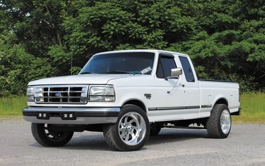 A Lightweight 700hp 7.3L